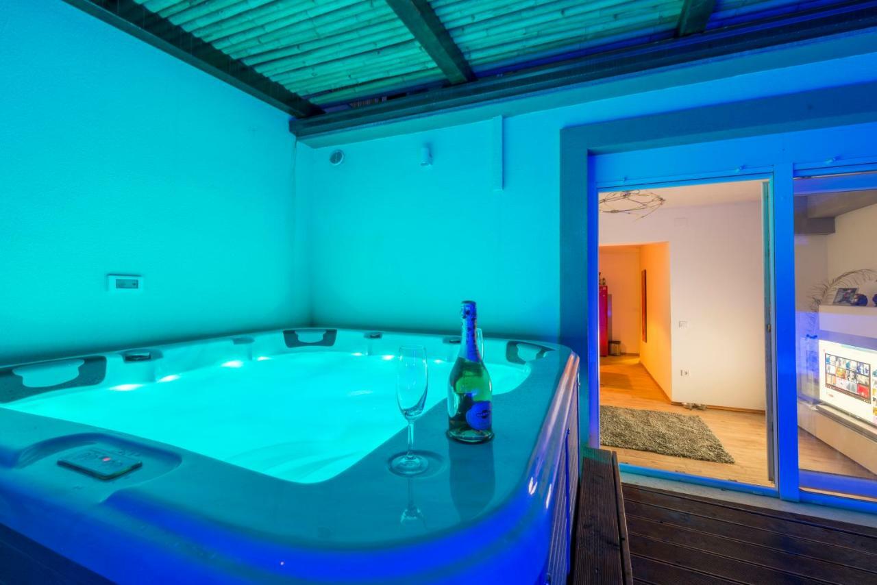 Alena Luxury Apartment With Jacuzzi Split Eksteriør bilde